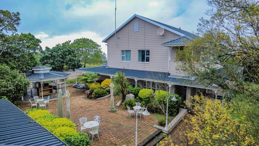 Commercial Property for Sale in Colleen Glen Eastern Cape